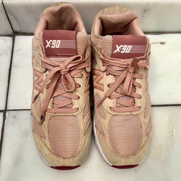 NEW BALANCE X REFORMATION X-90 WOMEN’S SNEAKERS, SIZE US 7/5. WHITE/PINK - Picture 5 of 11